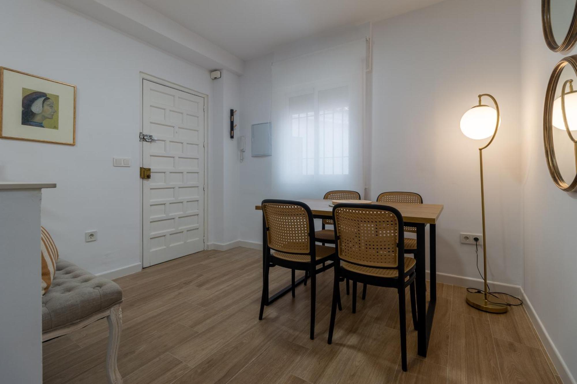 Apartamento Conde Y Luque コルドバ エクステリア 写真