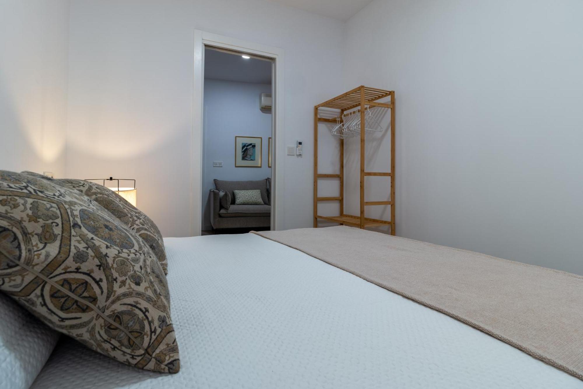 Apartamento Conde Y Luque コルドバ エクステリア 写真